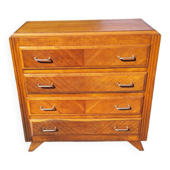 Compass leg chest of drawers