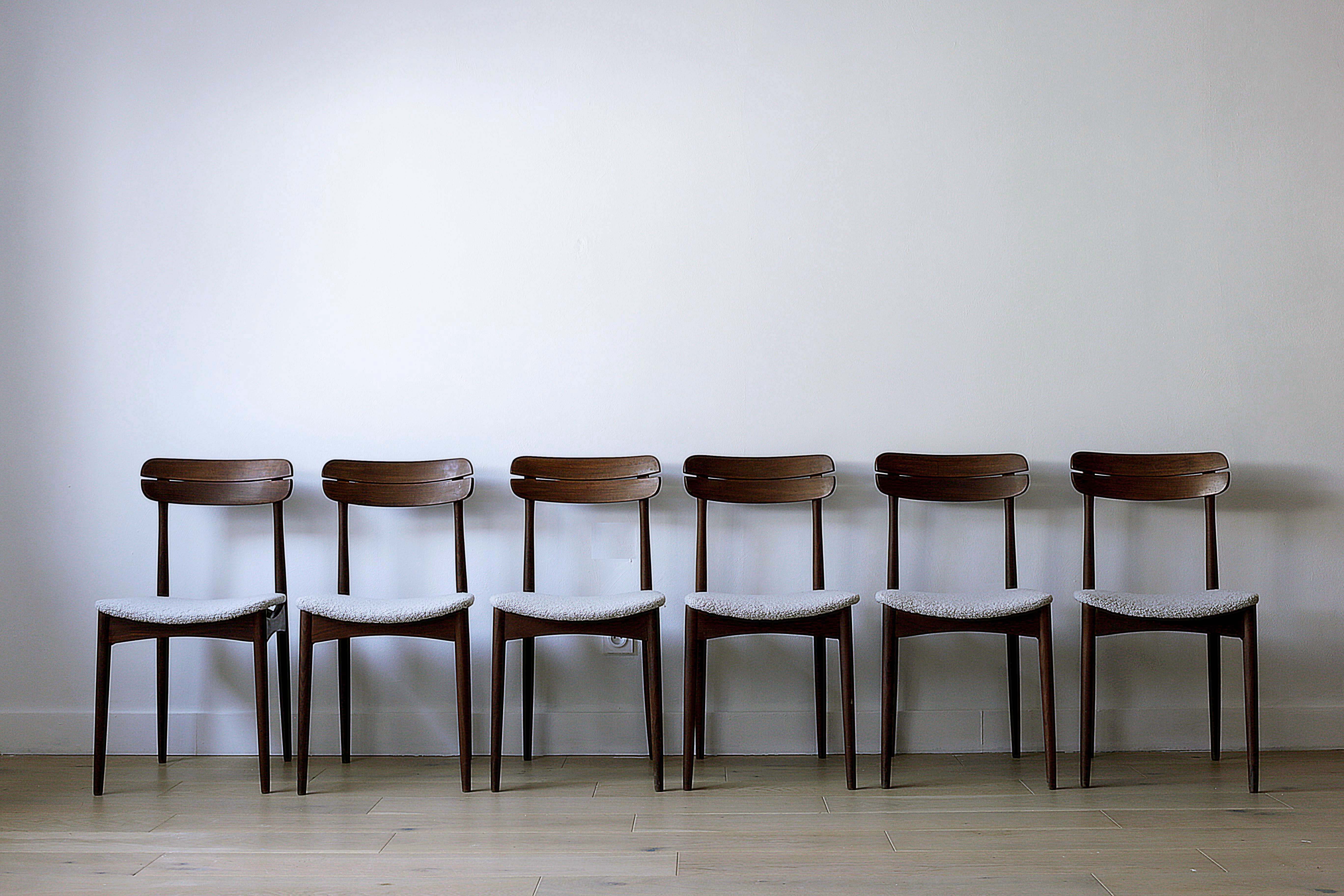 Suite de 6 chaises en bois design 1950