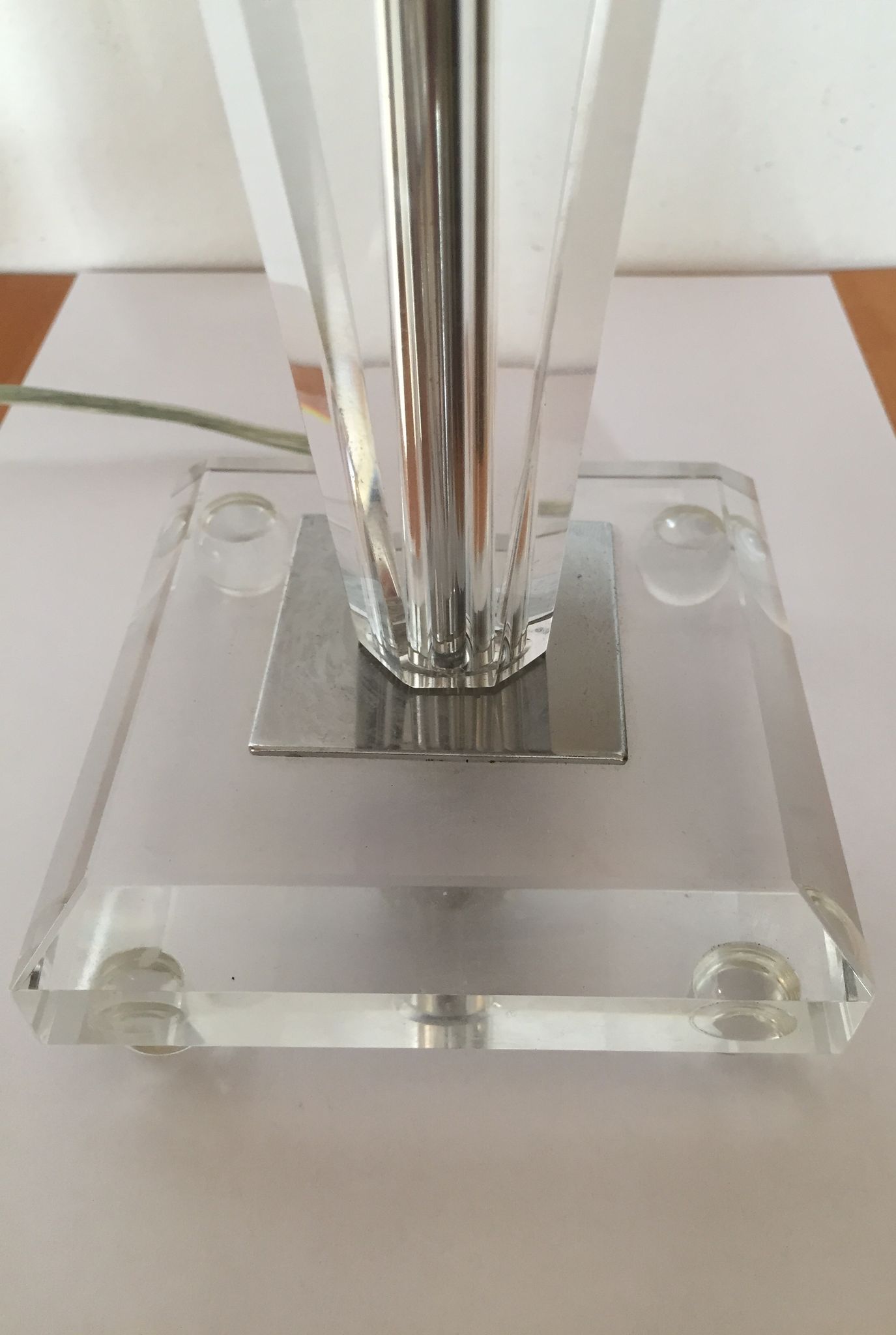 Crystal and stainless steel desk lamp