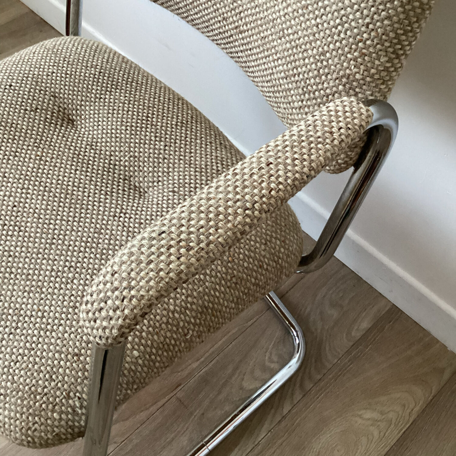 Strafor armchair