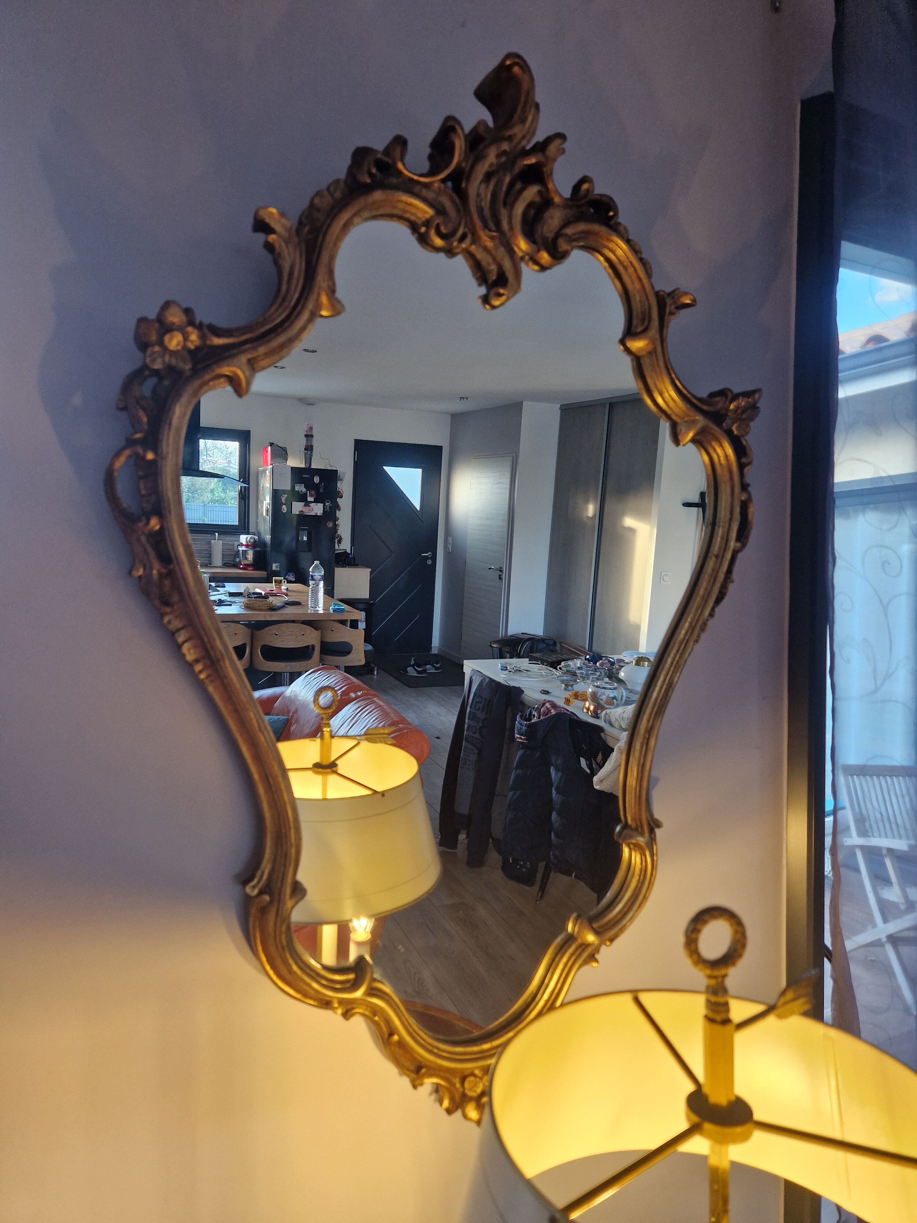 Golden baroque mirror 98 x 67 cm