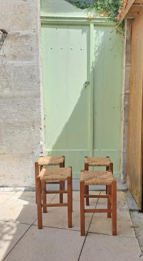 Straw stool