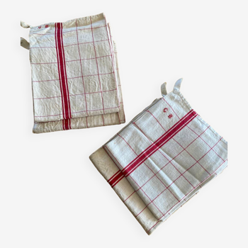Set of 2 embroidered tea towels with GB initials