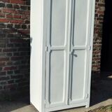 Armoire parisienne