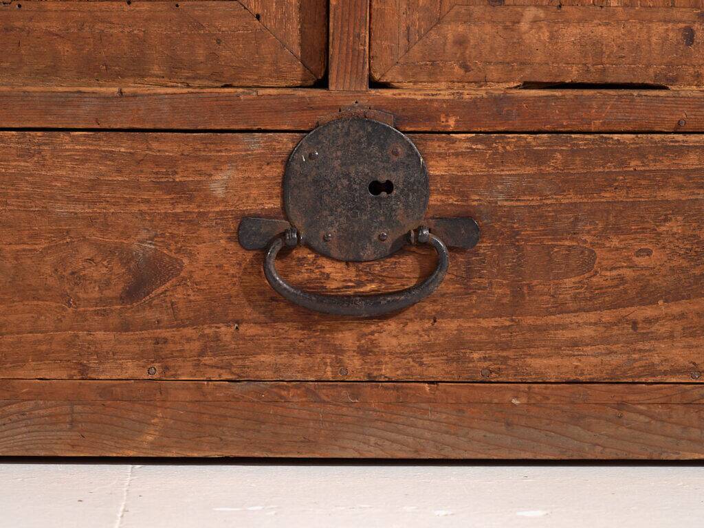 Antique cedar mizuya ko-dansu, Meiji-Taishō period (circa 1890-1925) #39