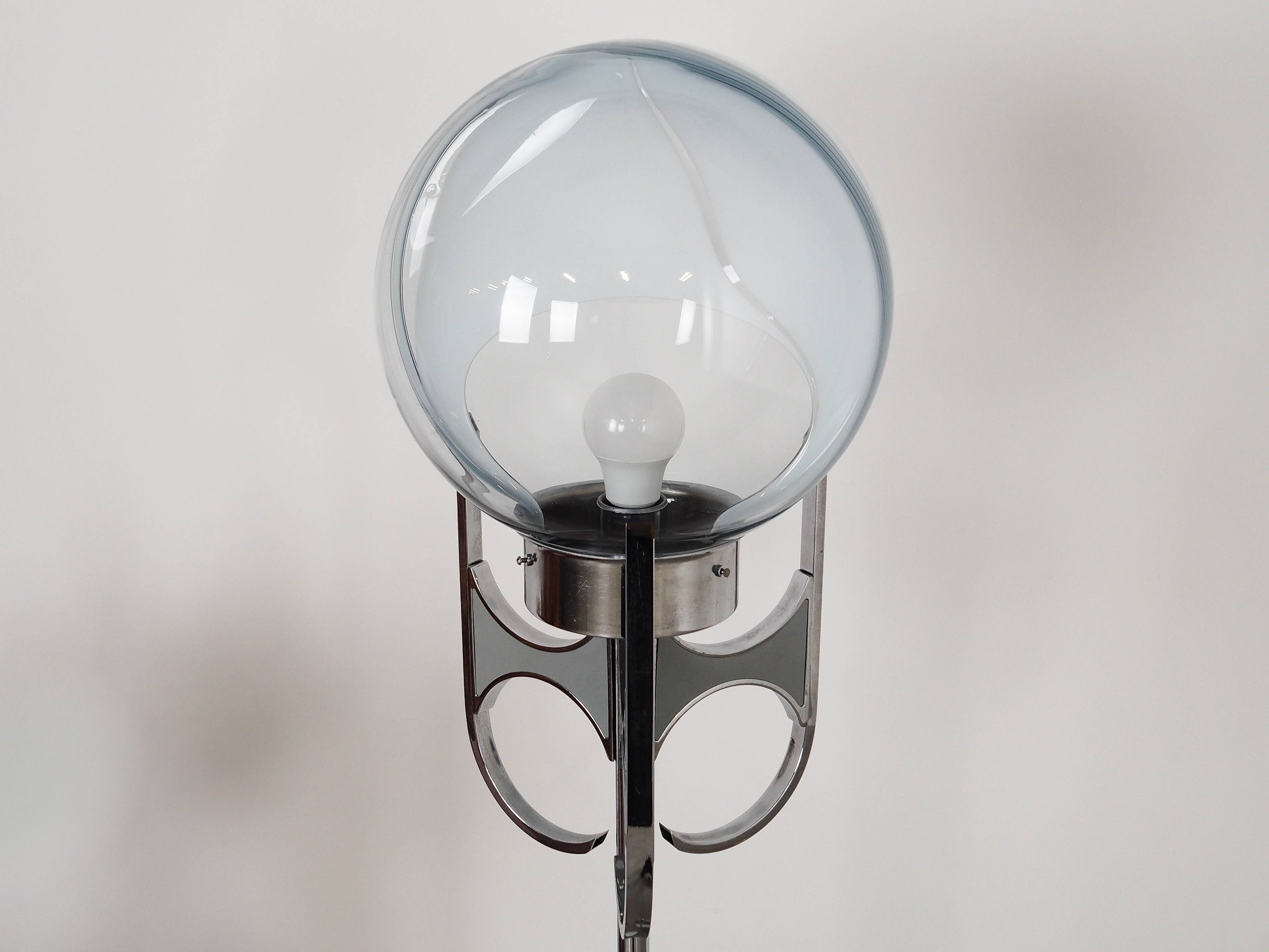 Floor lamp, Murano glass, Italian design, 1970s, production: Italy