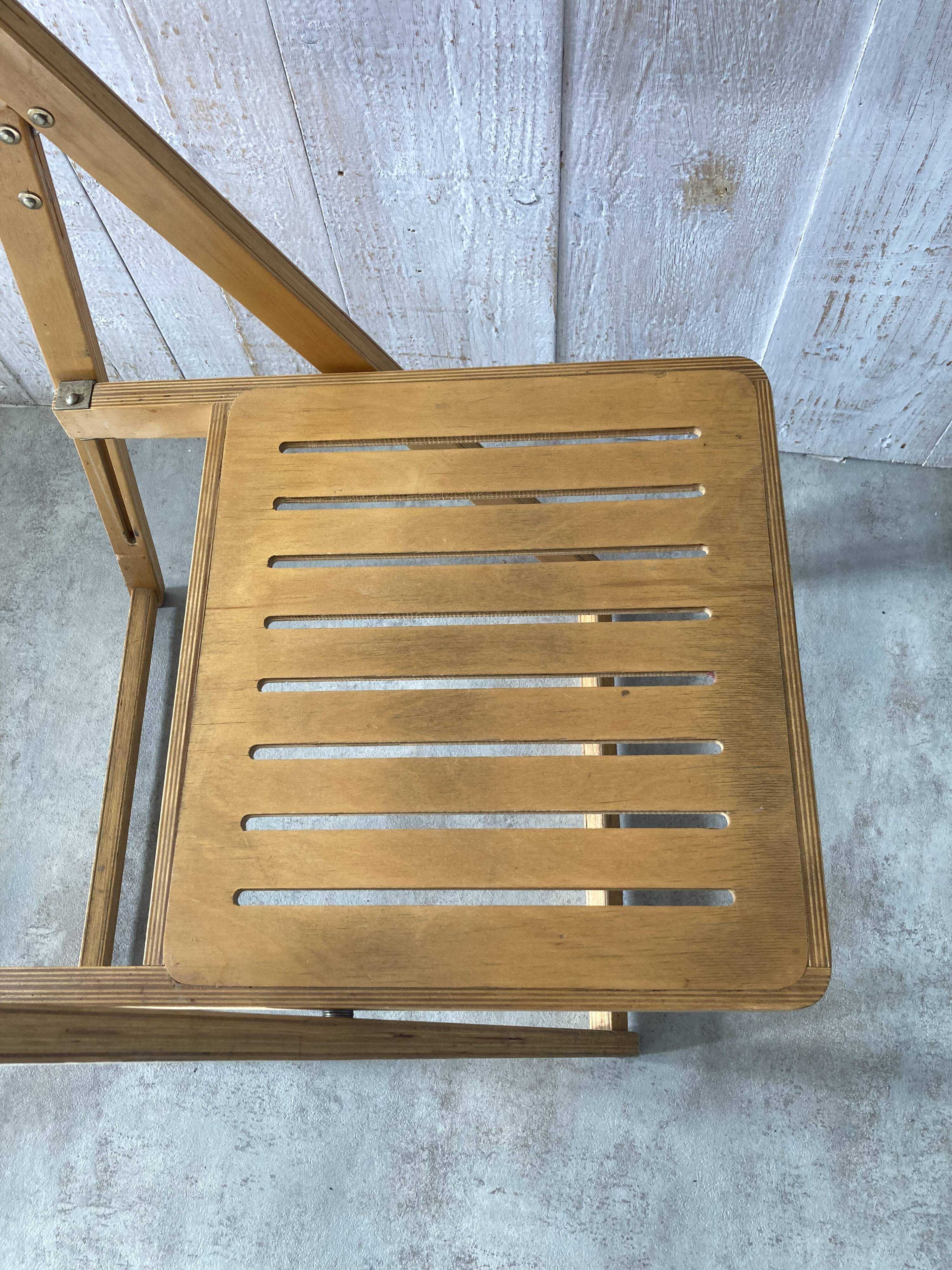 Vintage folding chair