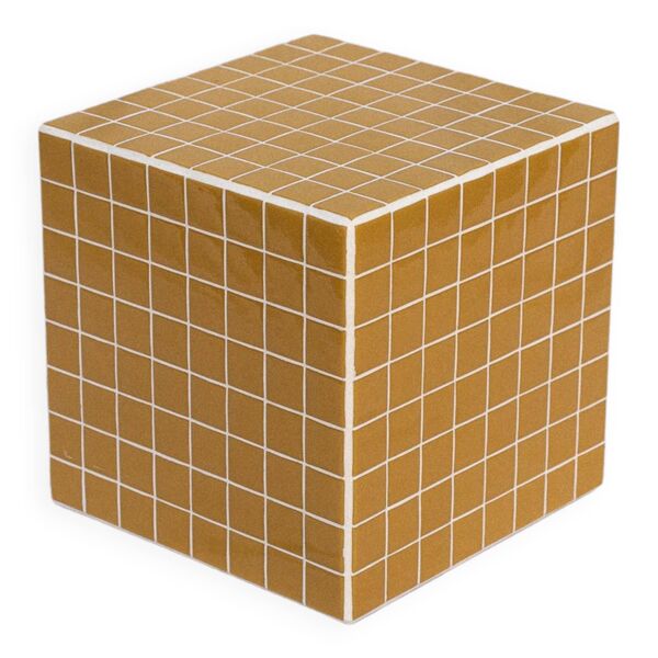 Cube jaune moutarde table d'appoint 33x33 cm