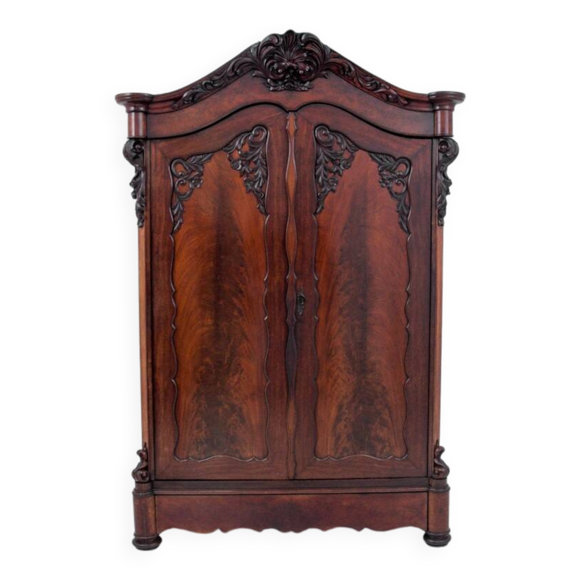 Antique wardrobe, Western Europe, turn of the 19th and 20th centuries.
