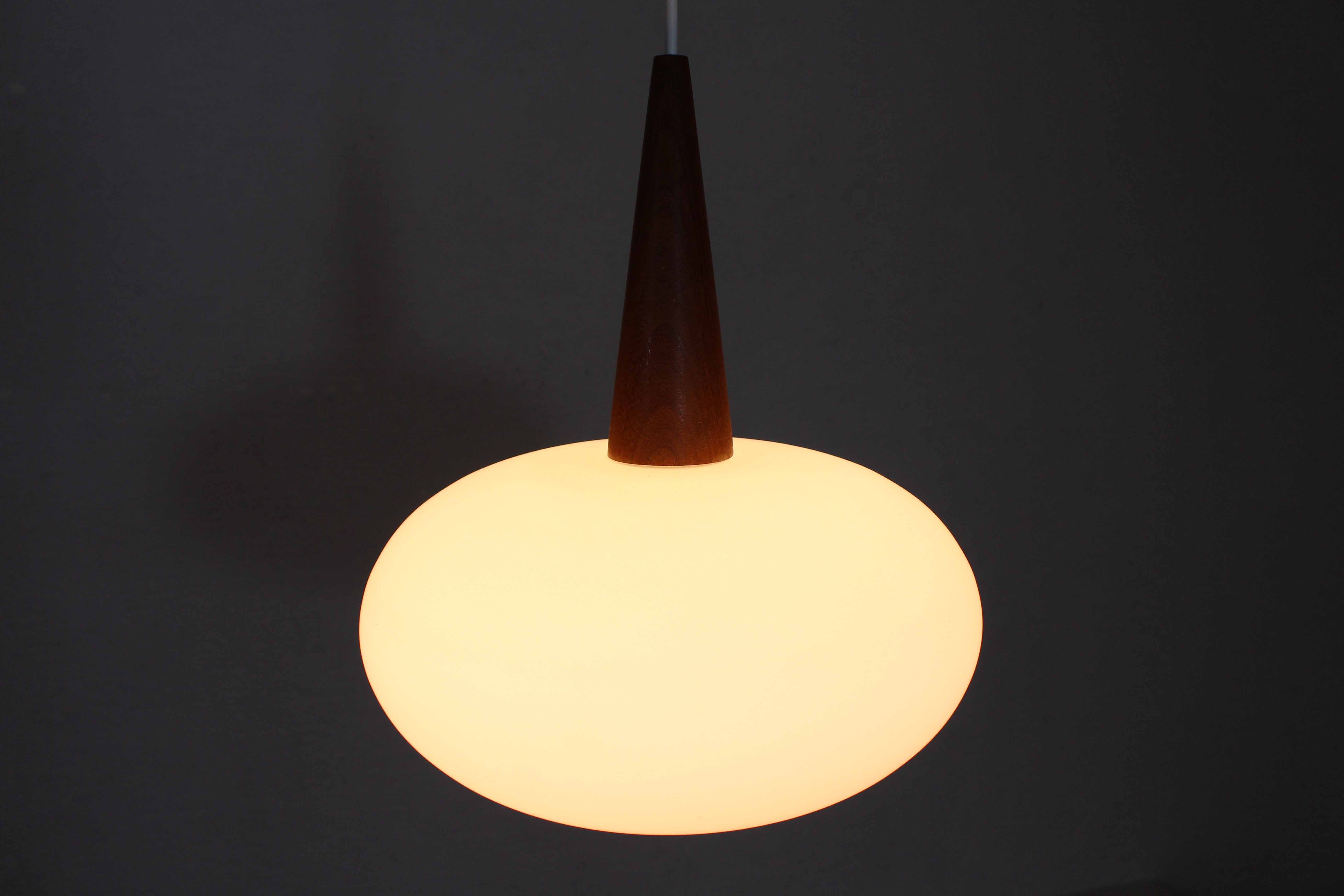 Louis Kalff's suspension for Philips