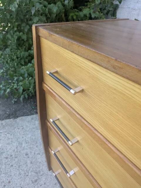 Commode vintage