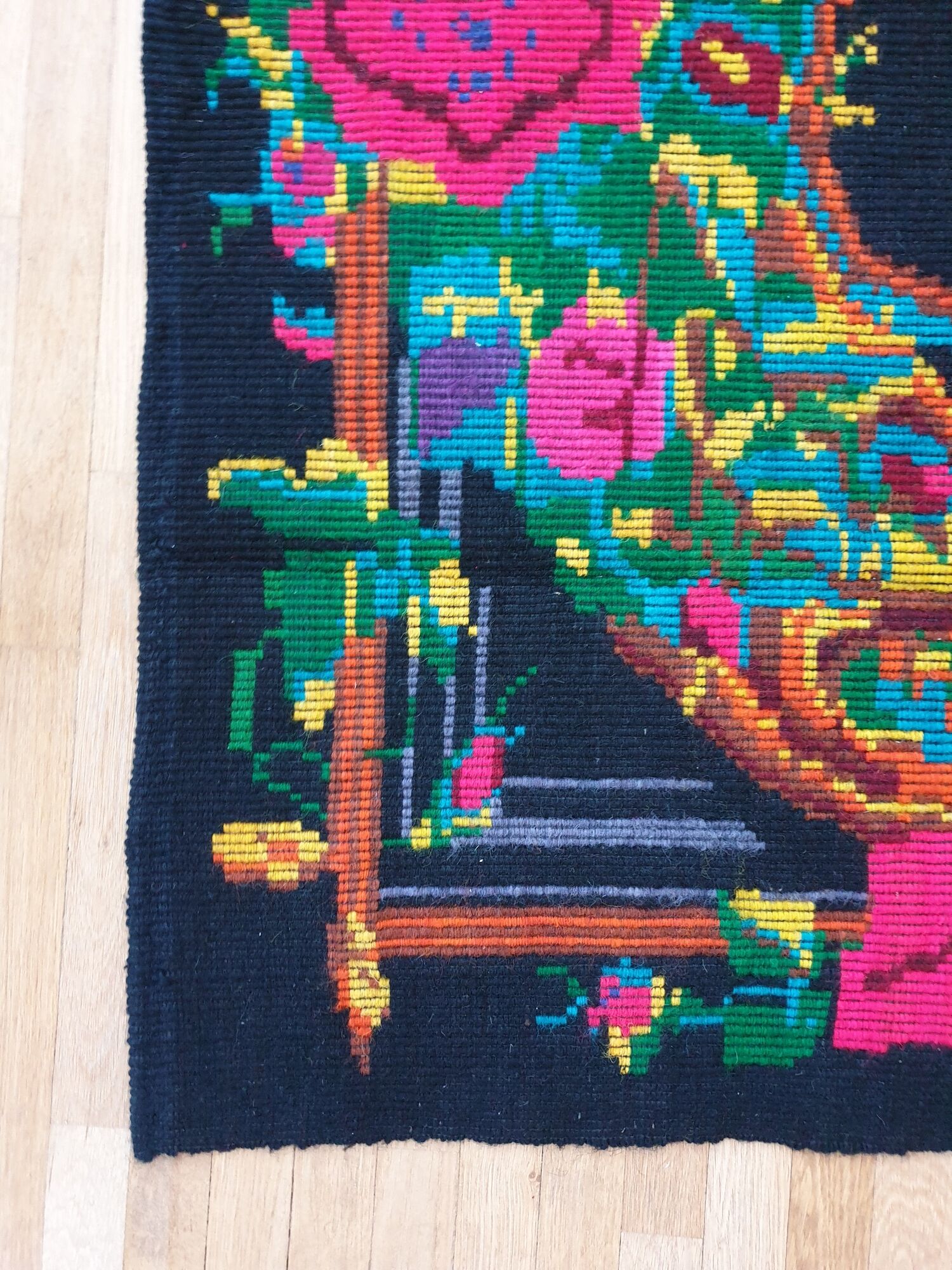 The bee rug, amazing vintage romanian wool rug, elegant romantic, bohemian design, rustic eclectic