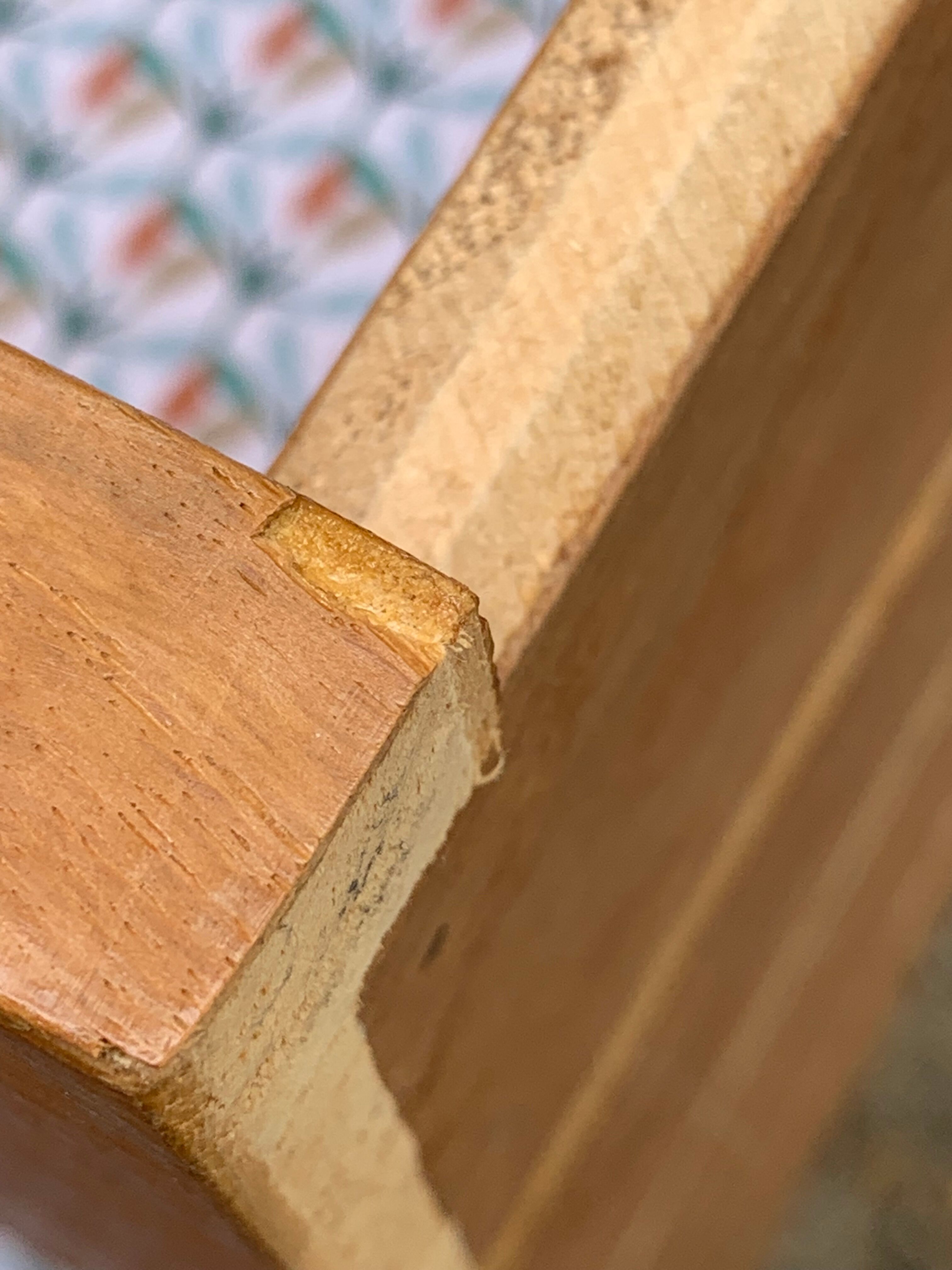 Rattan wardrobe with tapered legs from the 1960s.