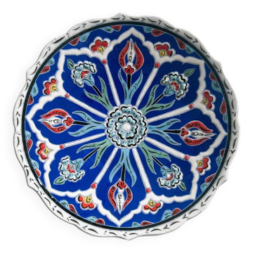 Assiette décorative en céramique émaillée