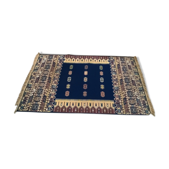 Oriental carpet 200 x 135 cm