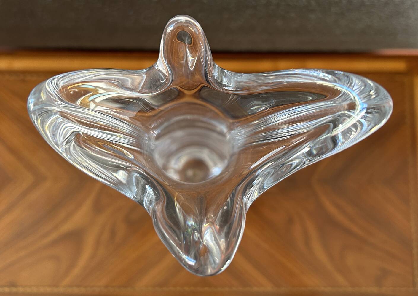 Large sculptural crystal vase from Sèvres, France, 1970s, 51 cm
