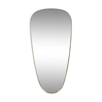 Mirror and free-shape brass contour