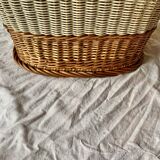 Vintage wicker and scoubidou basket