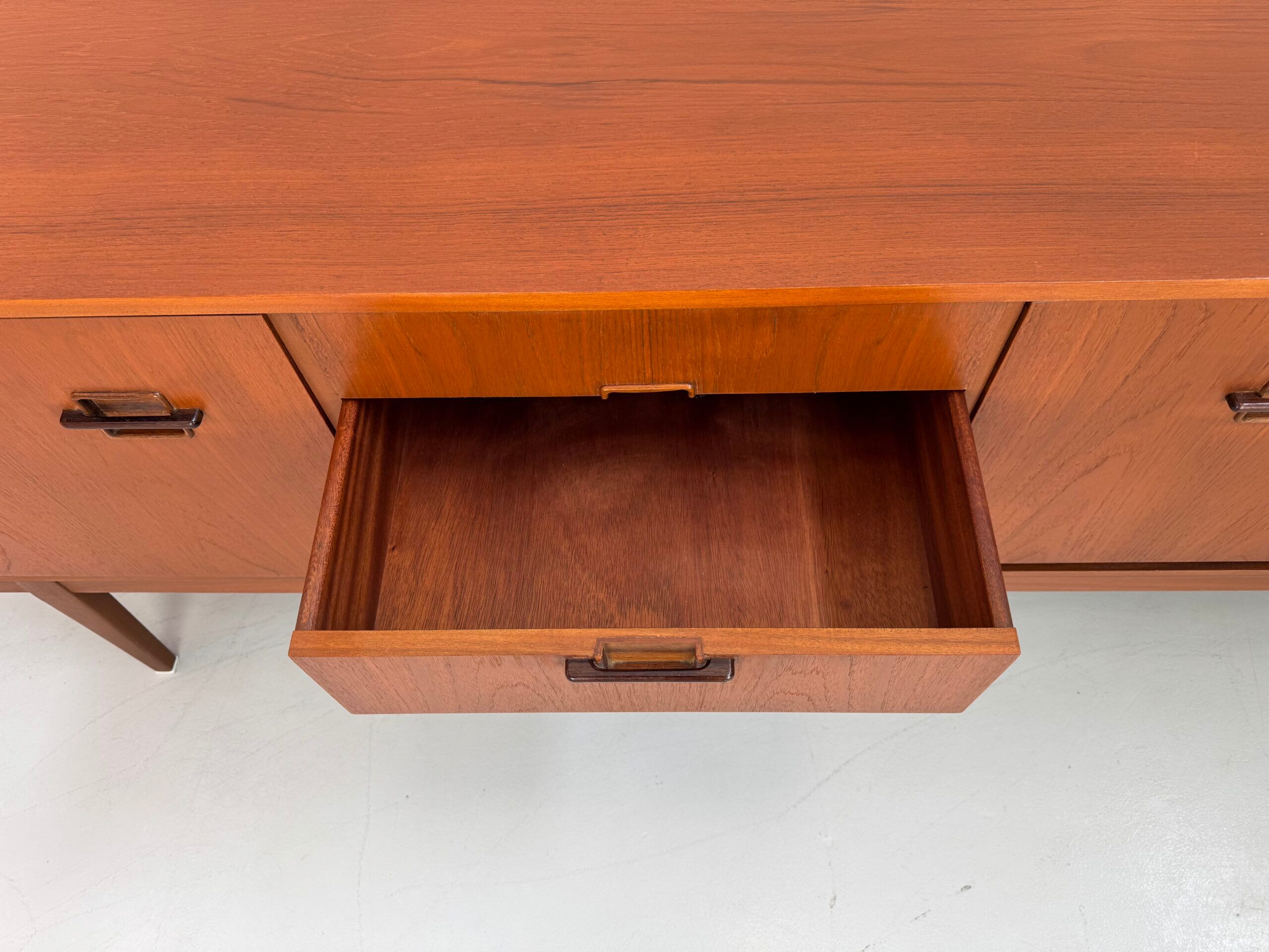 Buffet vintage.