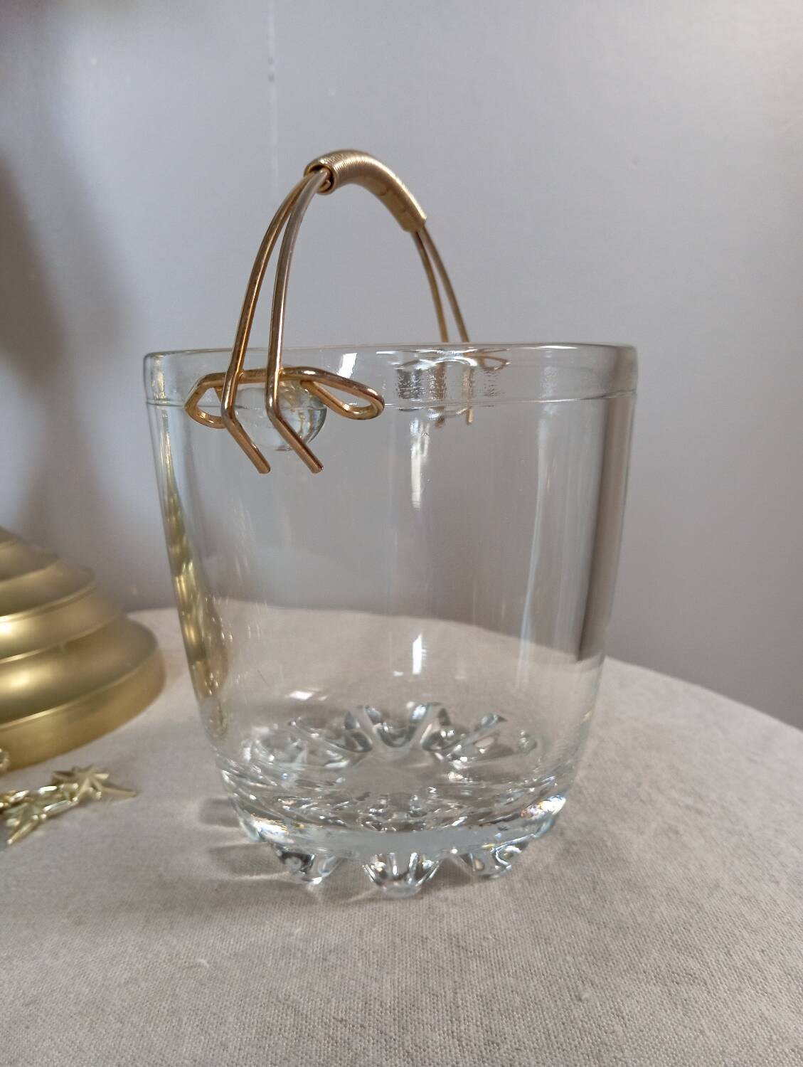 Seau à glaçons en verre, anse doré, vintage 1960