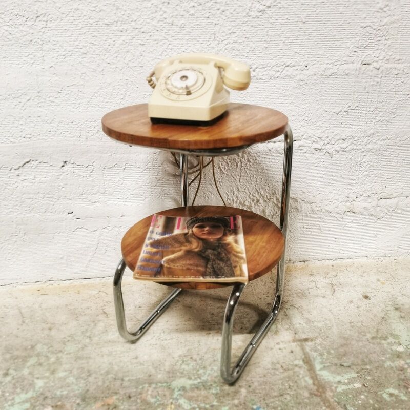 Double chrome harness wood tray