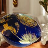 Bonbonniere from the Monaco porcelain factory with pure gold gilding.