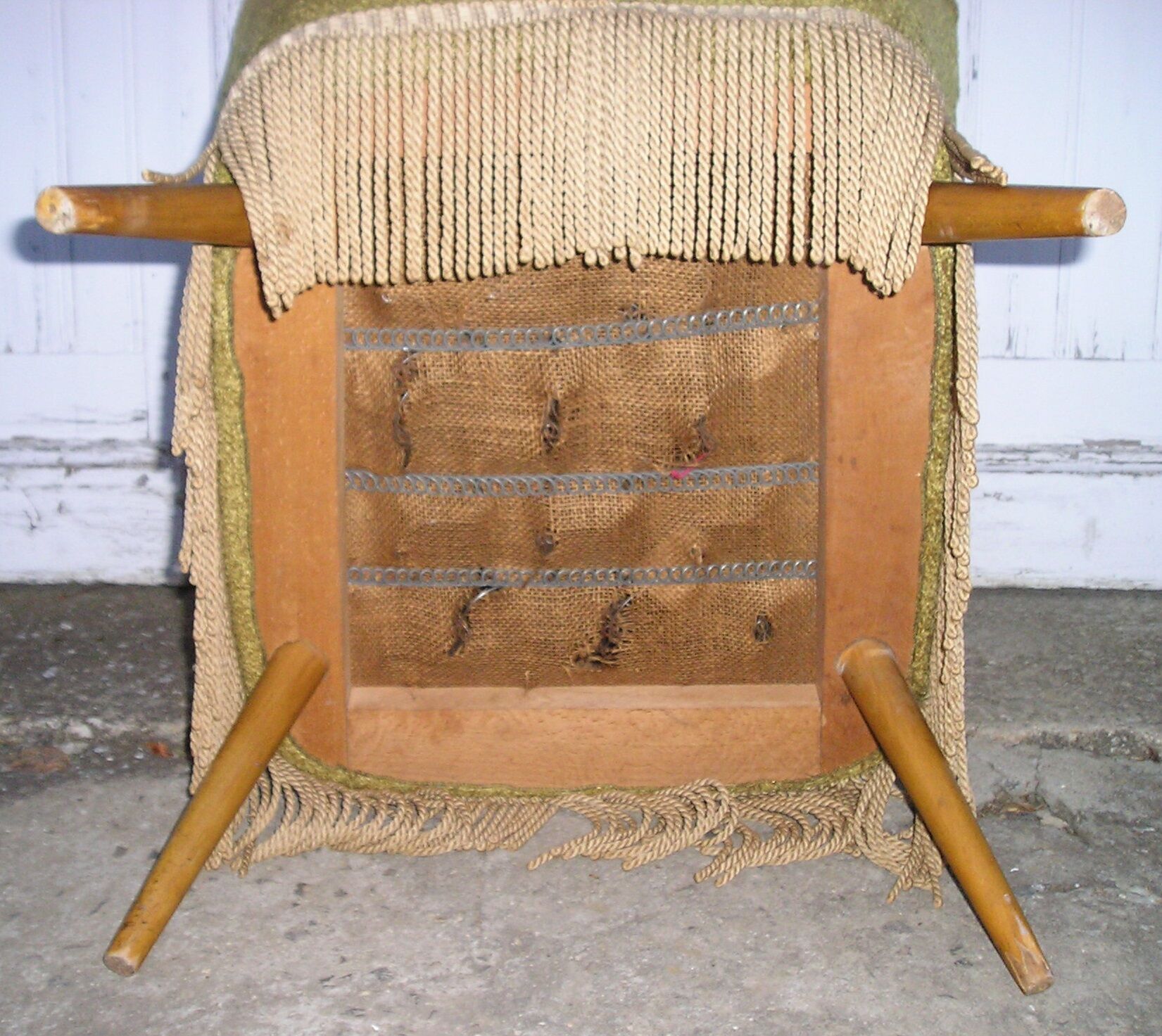 Cocktail chair with compass feet and original fabric