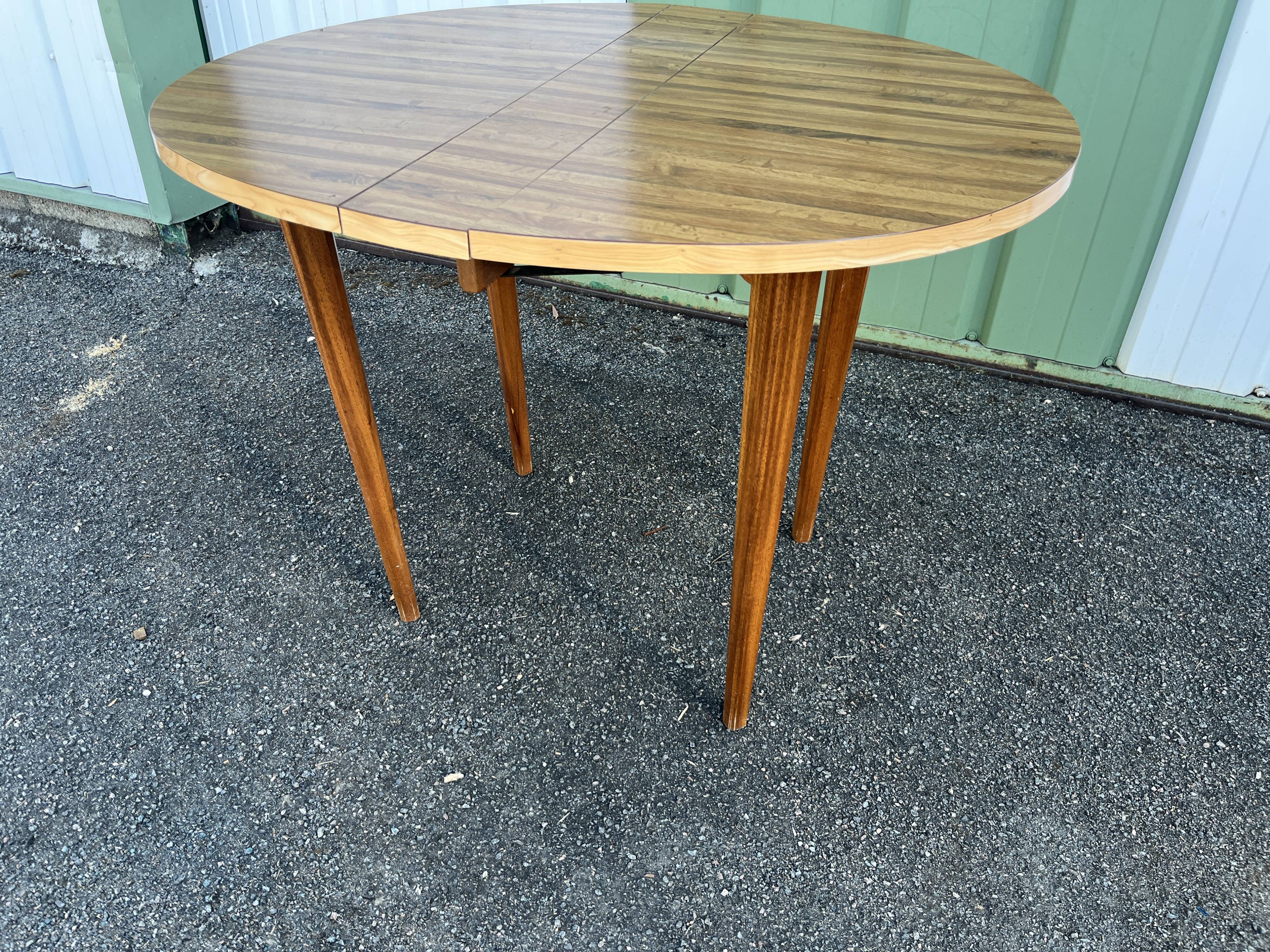 Vintage oval folding table, 60s/70s