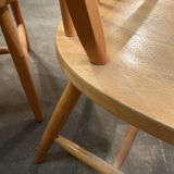 Series of 4 Windsor chairs