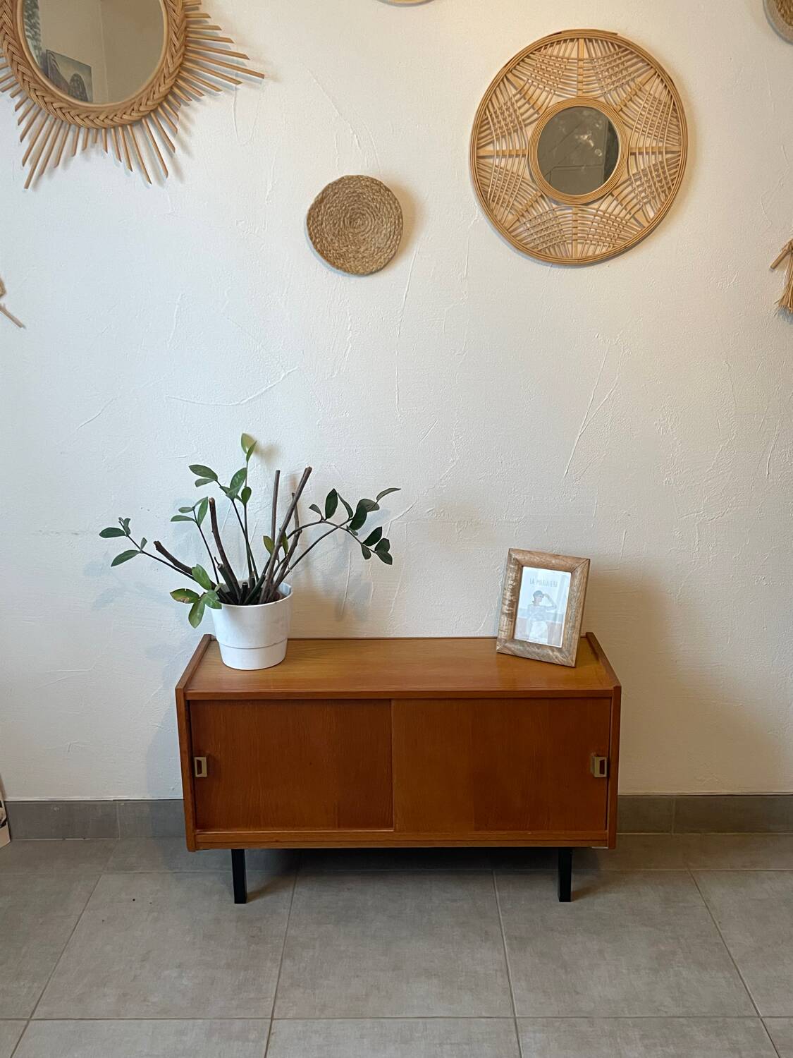 Small vintage sideboard/TV unit from the 1960s