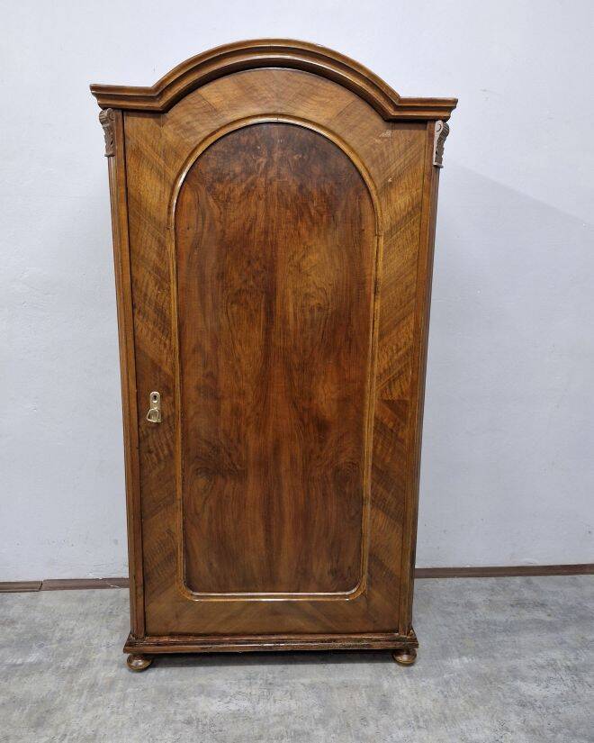 Unique walnut wardrobe Ludwikowska 2