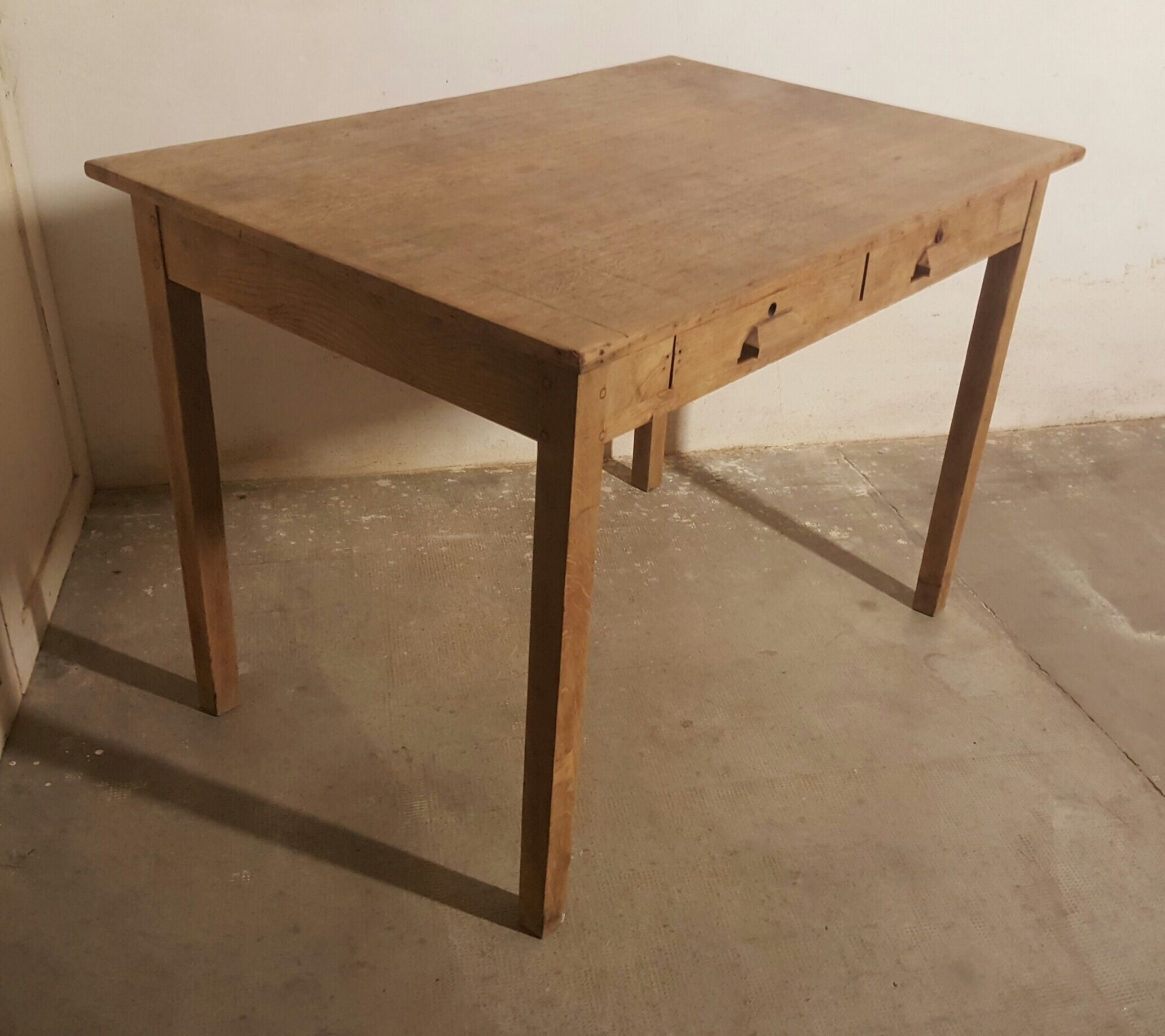1940 Table