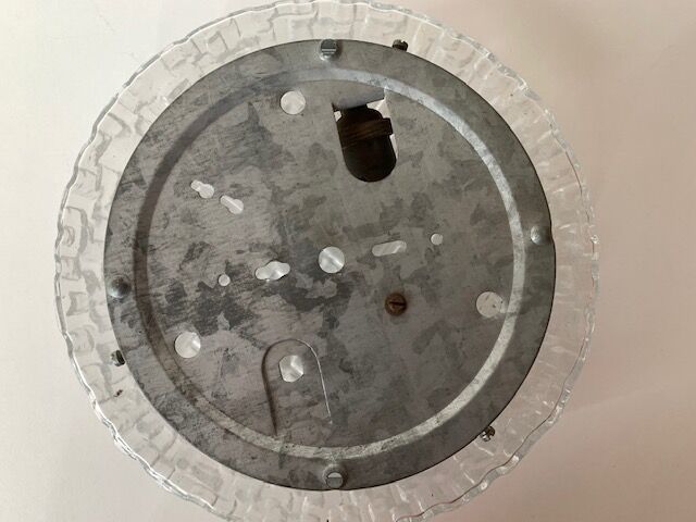 Ceiling window in chiseled glass from the 60s and 70s