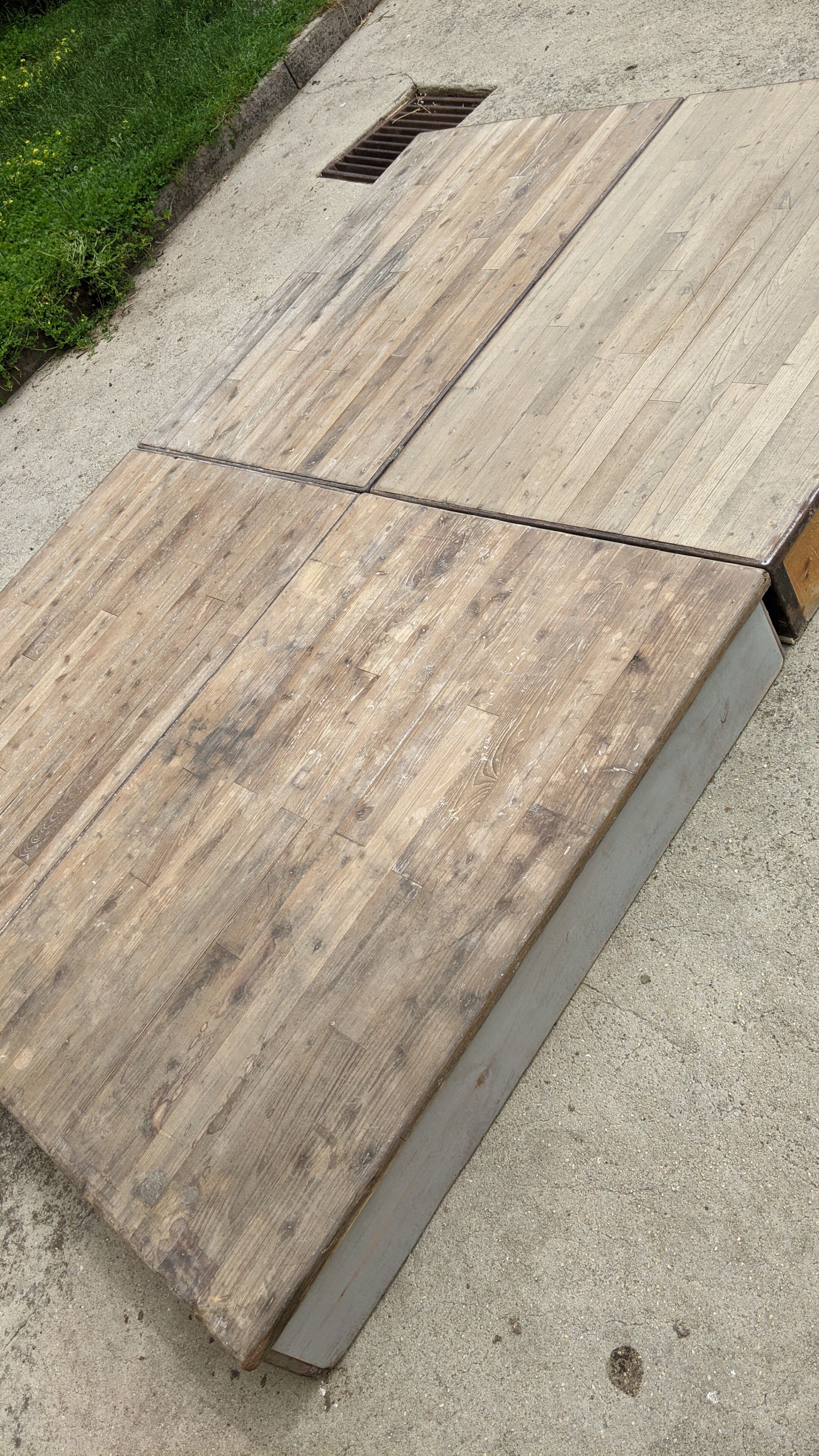 Set of 4 old school platforms circa 1930