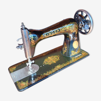 Singer sewing machine n°15k88