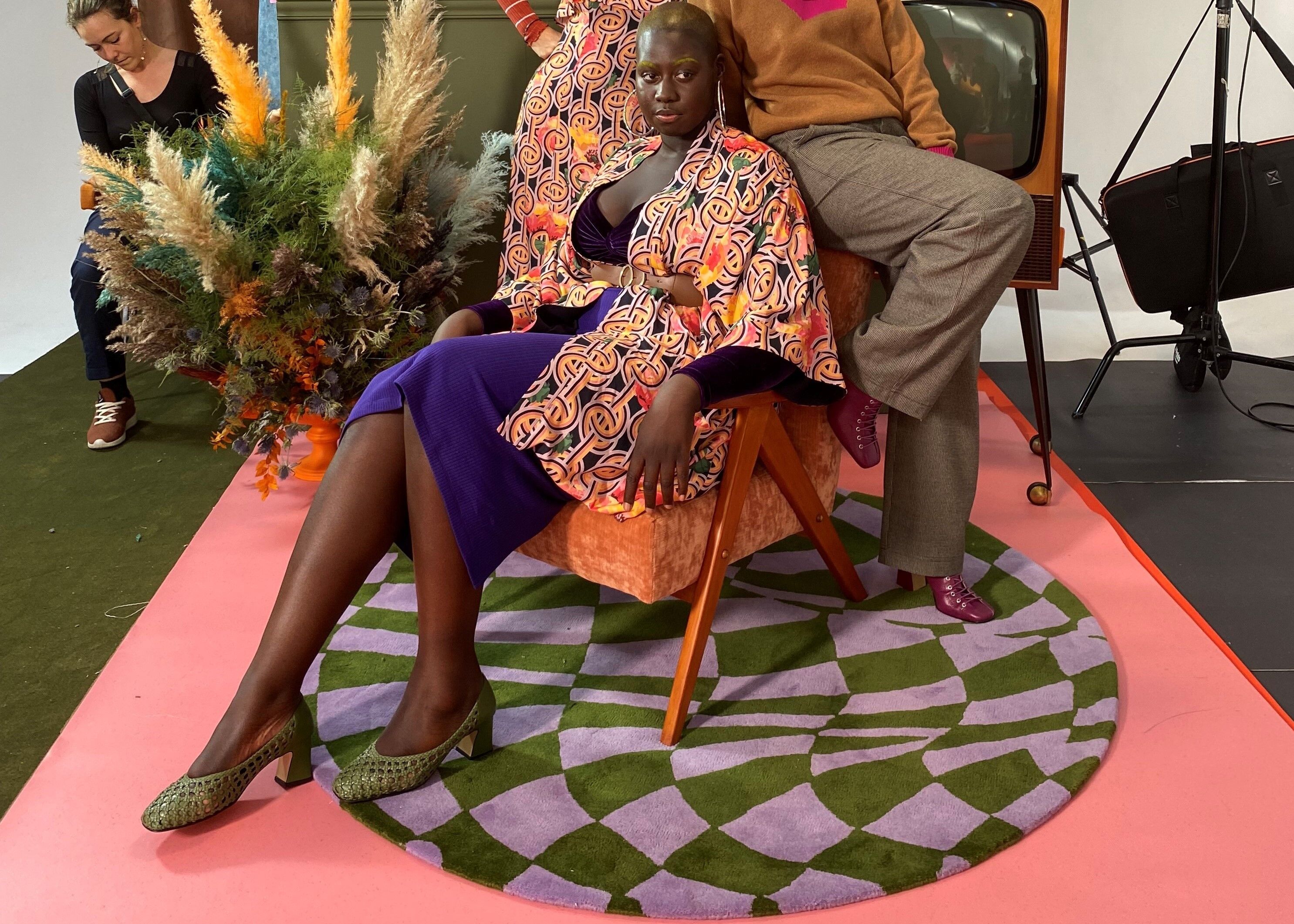 Round carpet purple tiles Diam 150cm