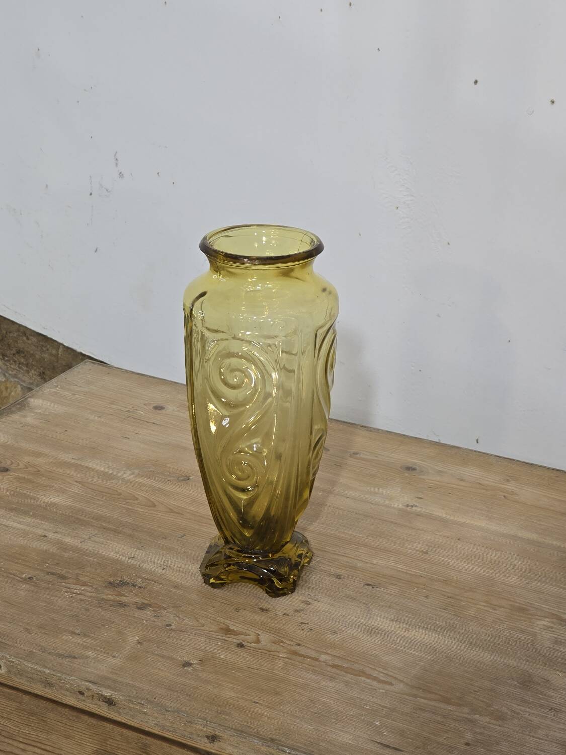 Large Art Deco yellow glass vase