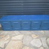 Old industrial wall unit with 5 lockers