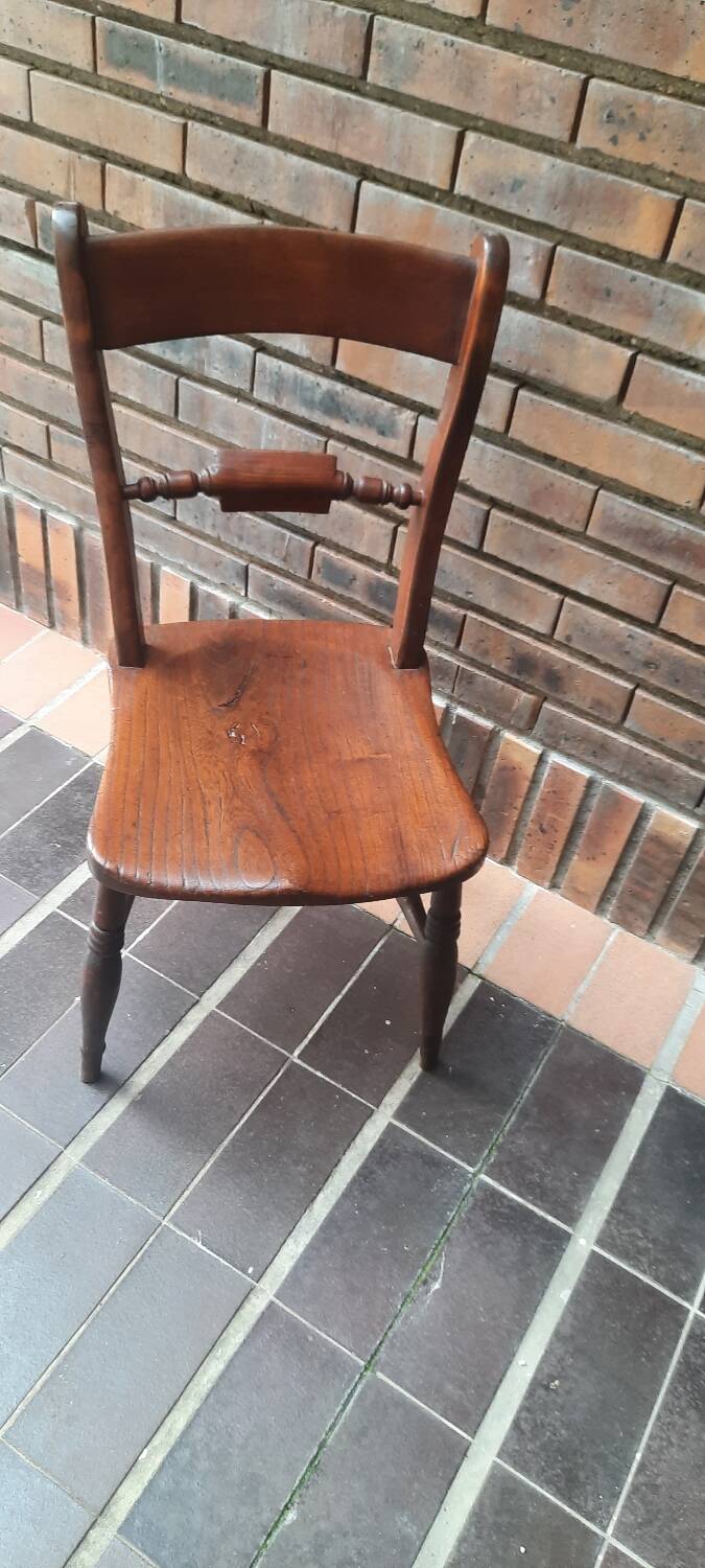 English boat style chair