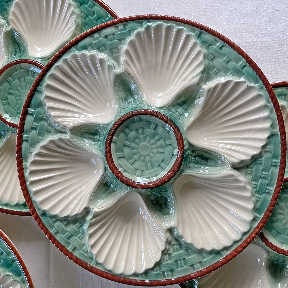 Oyster plates slurry