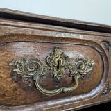 Oak commode from the 18th century.