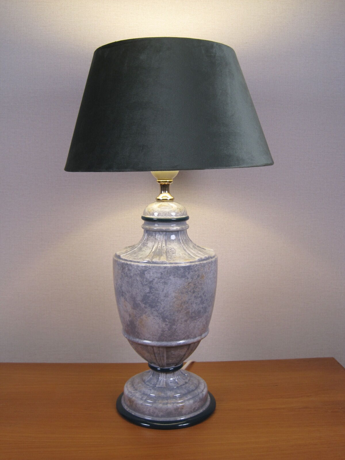 Vintage ceramic lamp brand monteuse robert de schuytener model mayerling