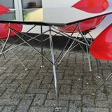 Kartell Glossy Dining Table with 4 Eros Chairs