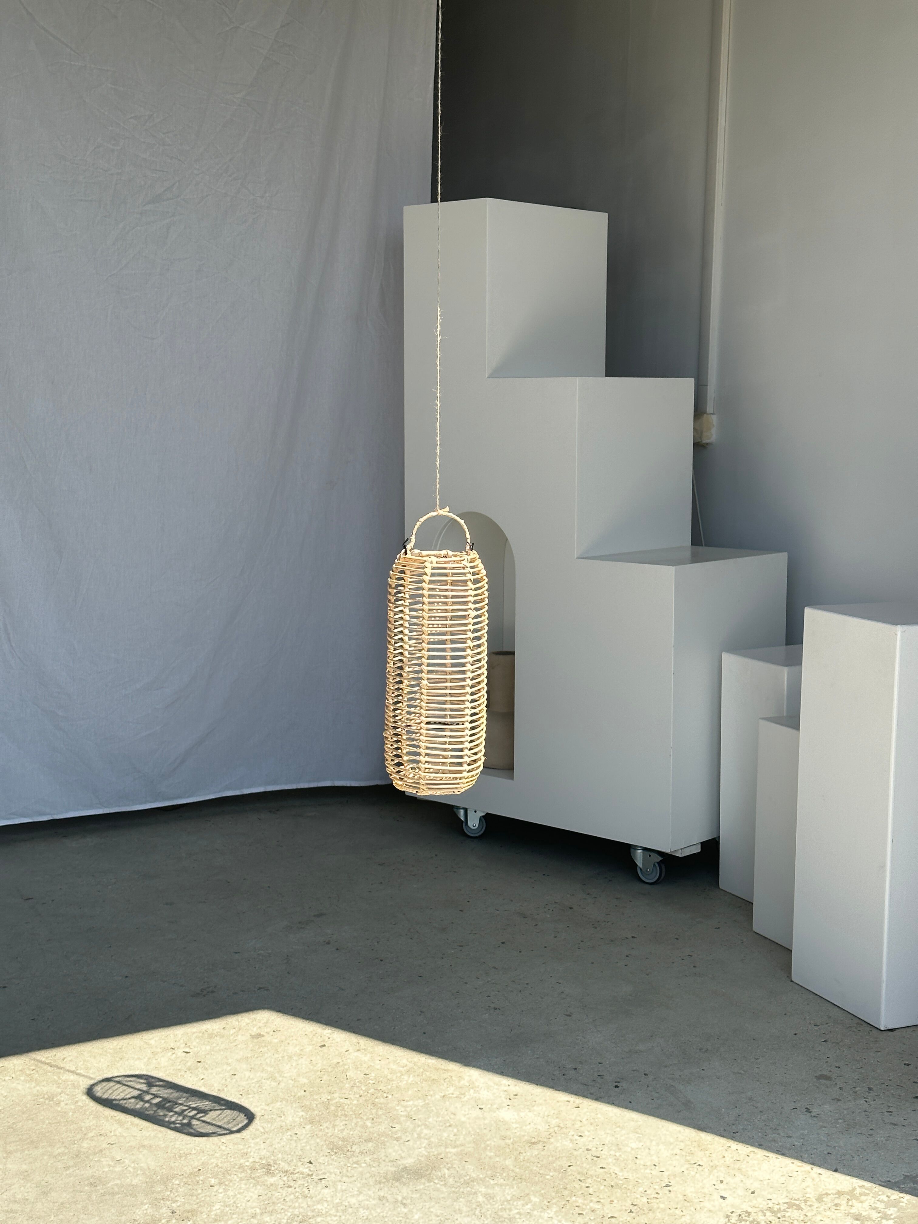 Small lantern-shaped rattan suspension H35 D15