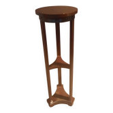 High circular stool