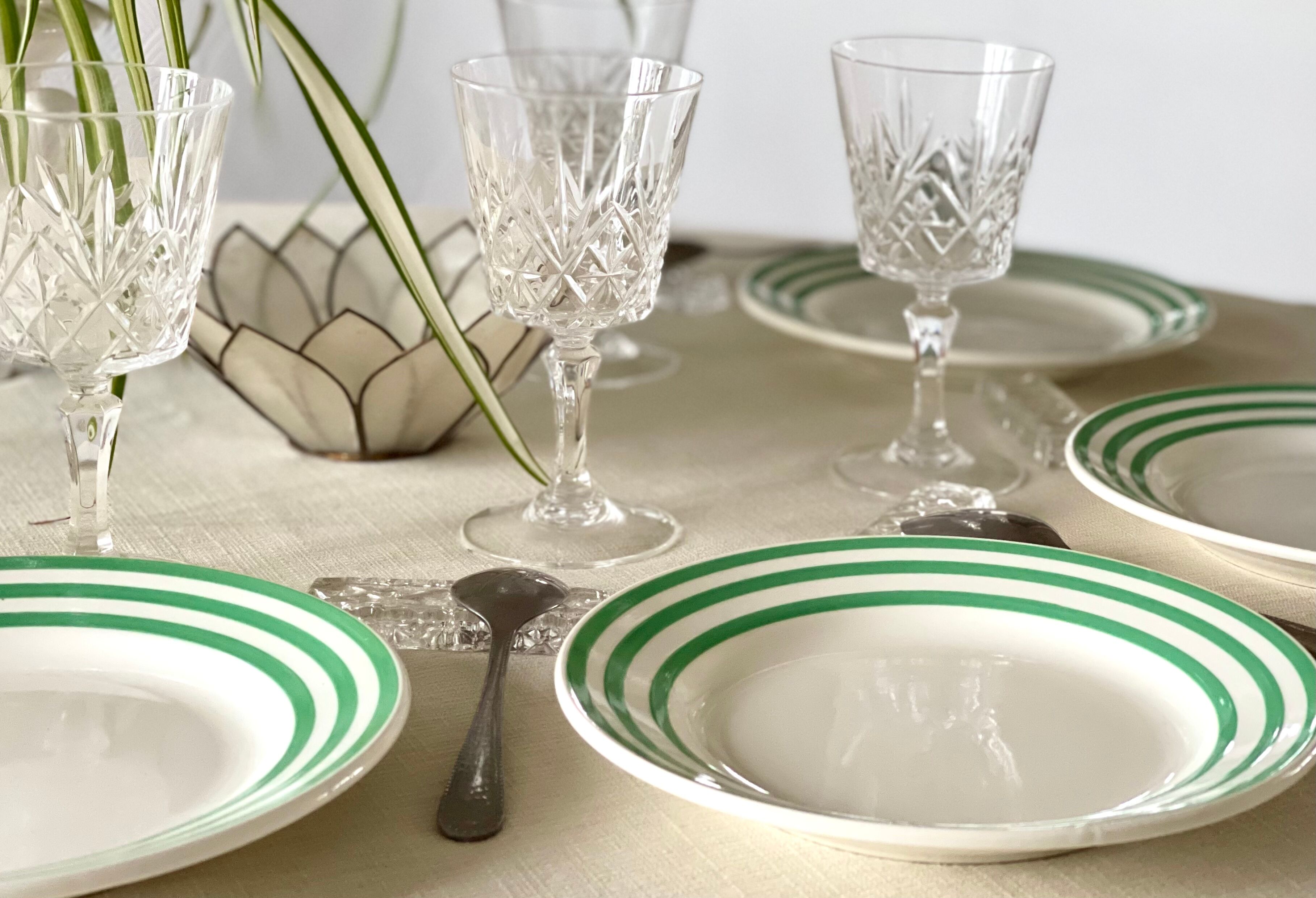 6 vintage Slave dessert plates