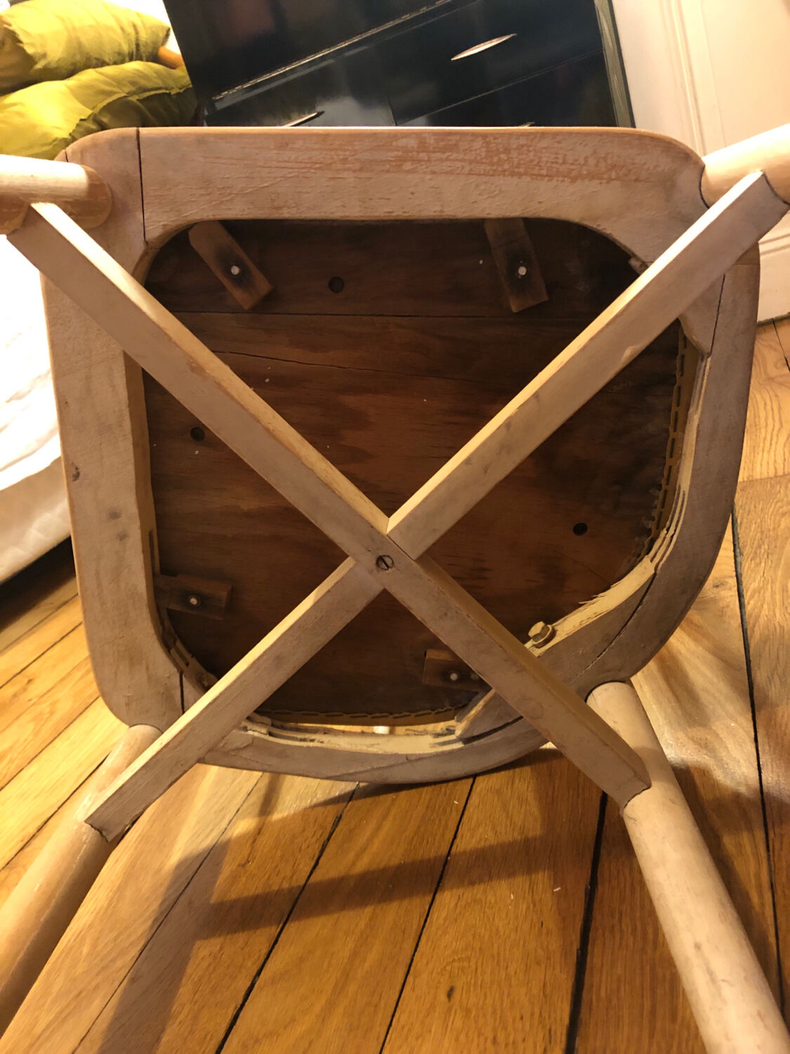 Corner chair