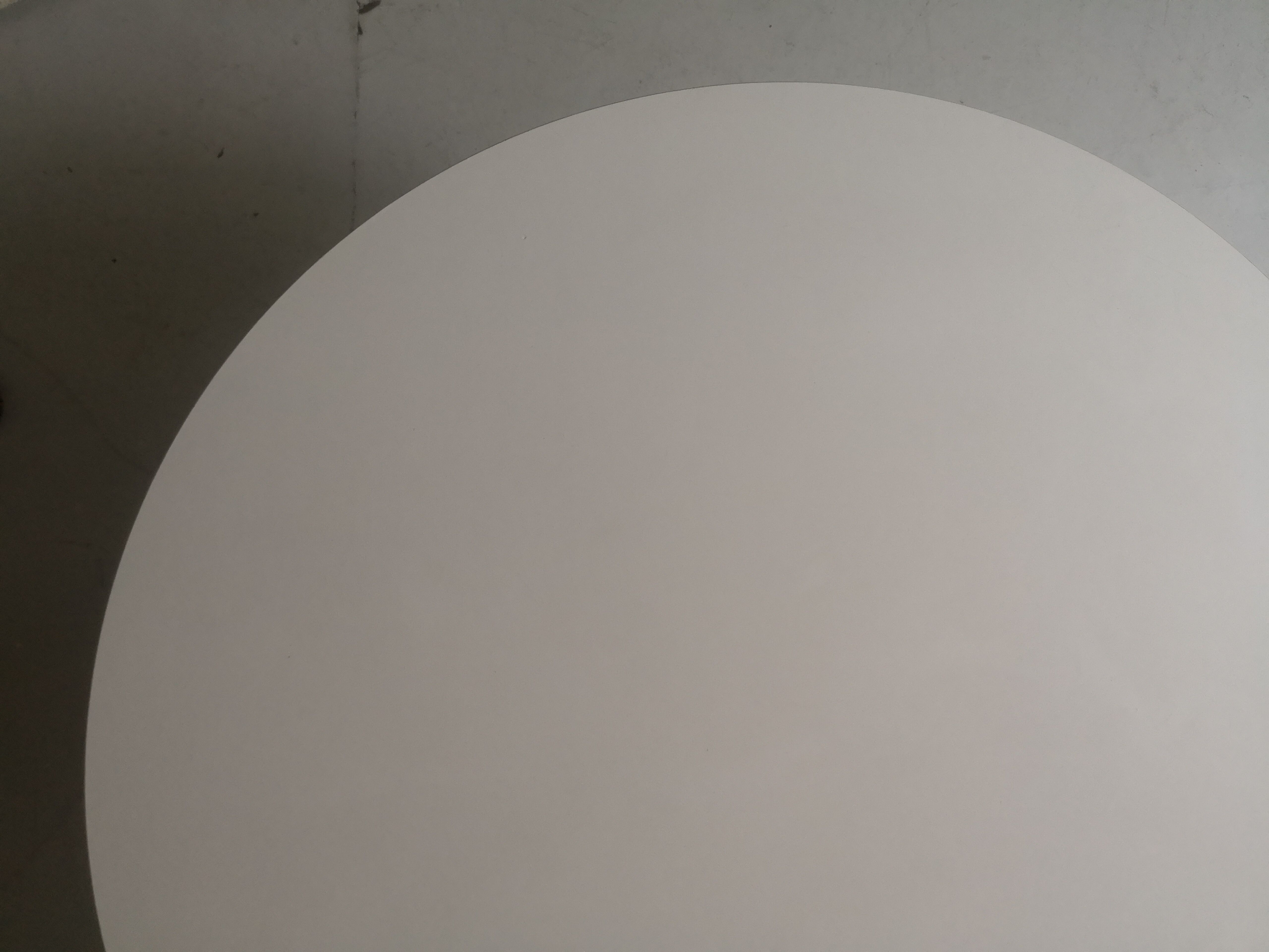 Table basse blanche 1960