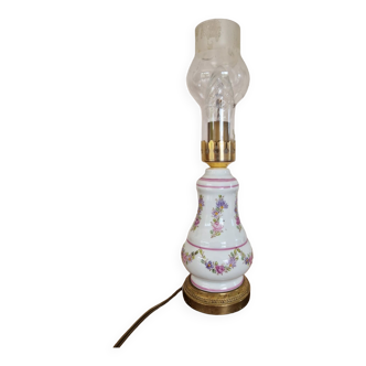 Lampe pétrole électrifiée