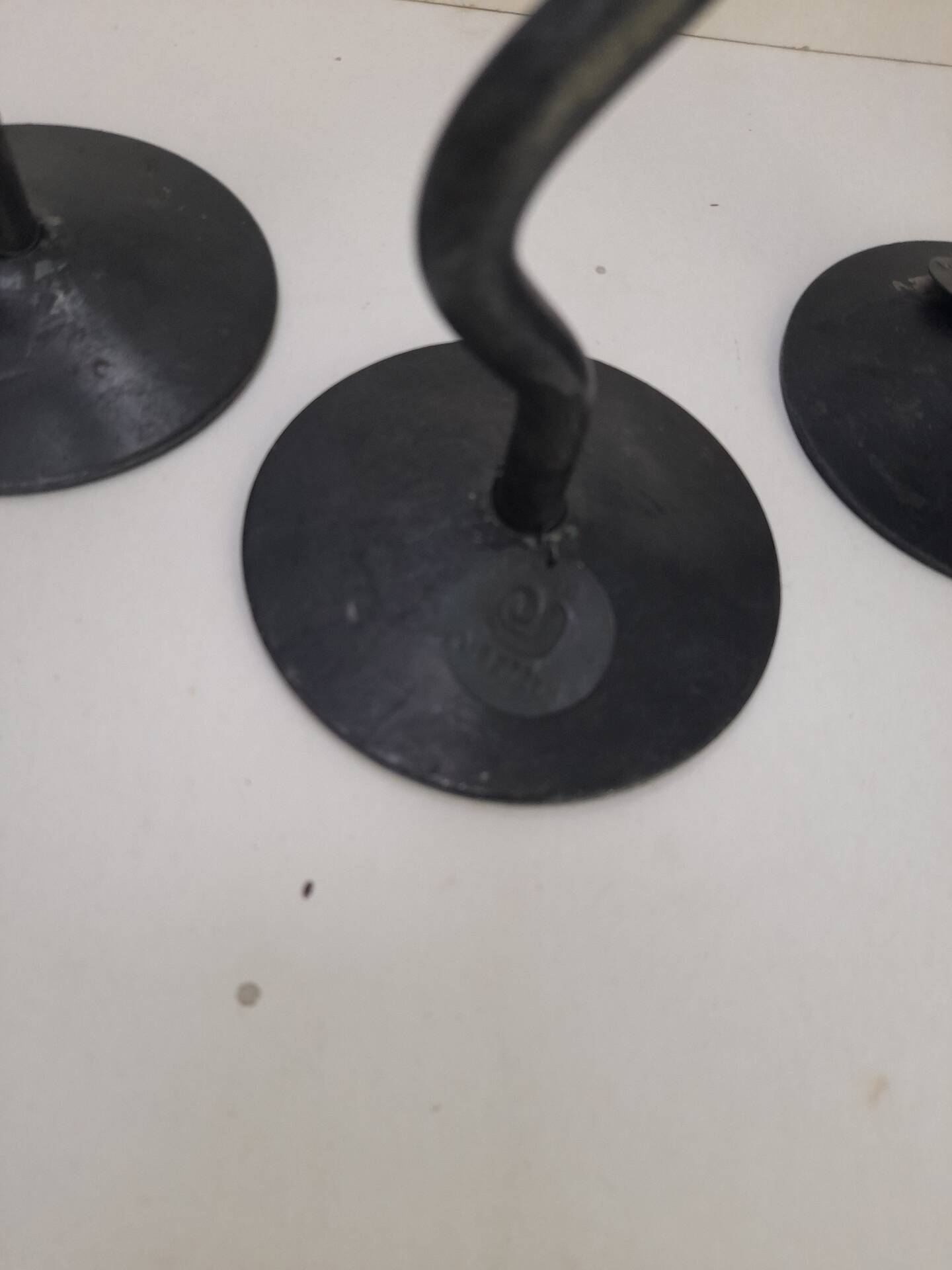 4 wavy candlesticks Hysteria 80s